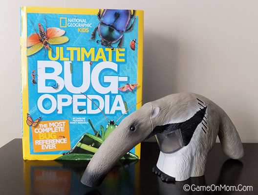 National Geographic Kids Ultimate Bugopedia & Anteater Bug Vac