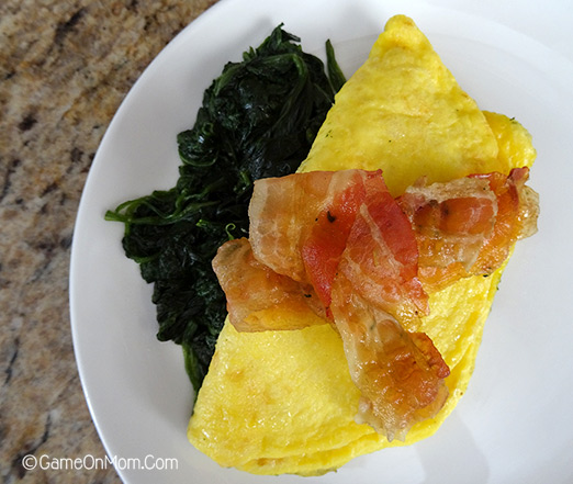 Diet-to-Go Cheese Omelet with Spinach & Bacon