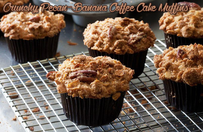 Crunchy Pecan-Banana Coffee Cake Muffins