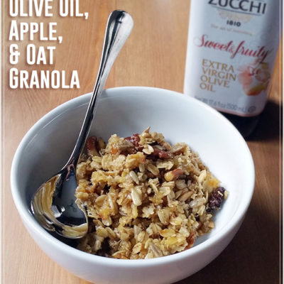 Olive Oil, Apple, and Oat Granola Recipe