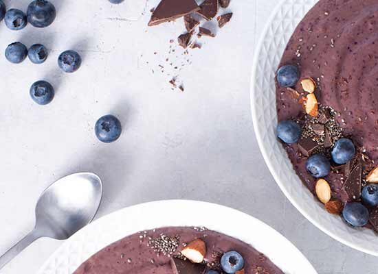 Chocolate Almond Blueberry Smoothie Bowl Recipe