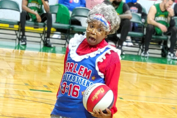 Globetrotters Granny