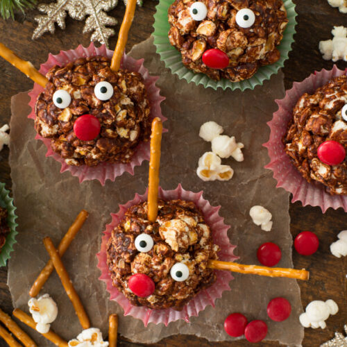 Chocolate Popcorn Reindeer Recipe - Game On Mom